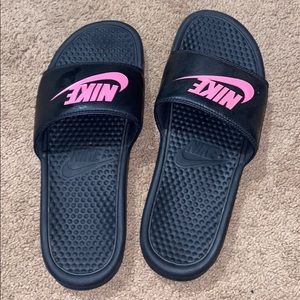 Women’s Nike Benassi Slide Sandals